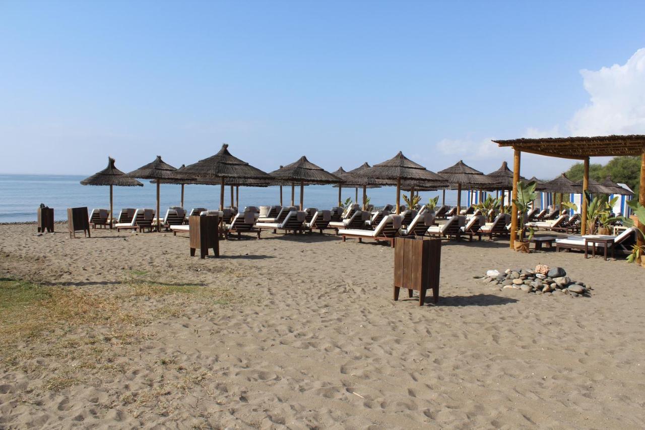 Apartment In El Presidente Beach Side New Golden Mile إِستيبونا المظهر الخارجي الصورة