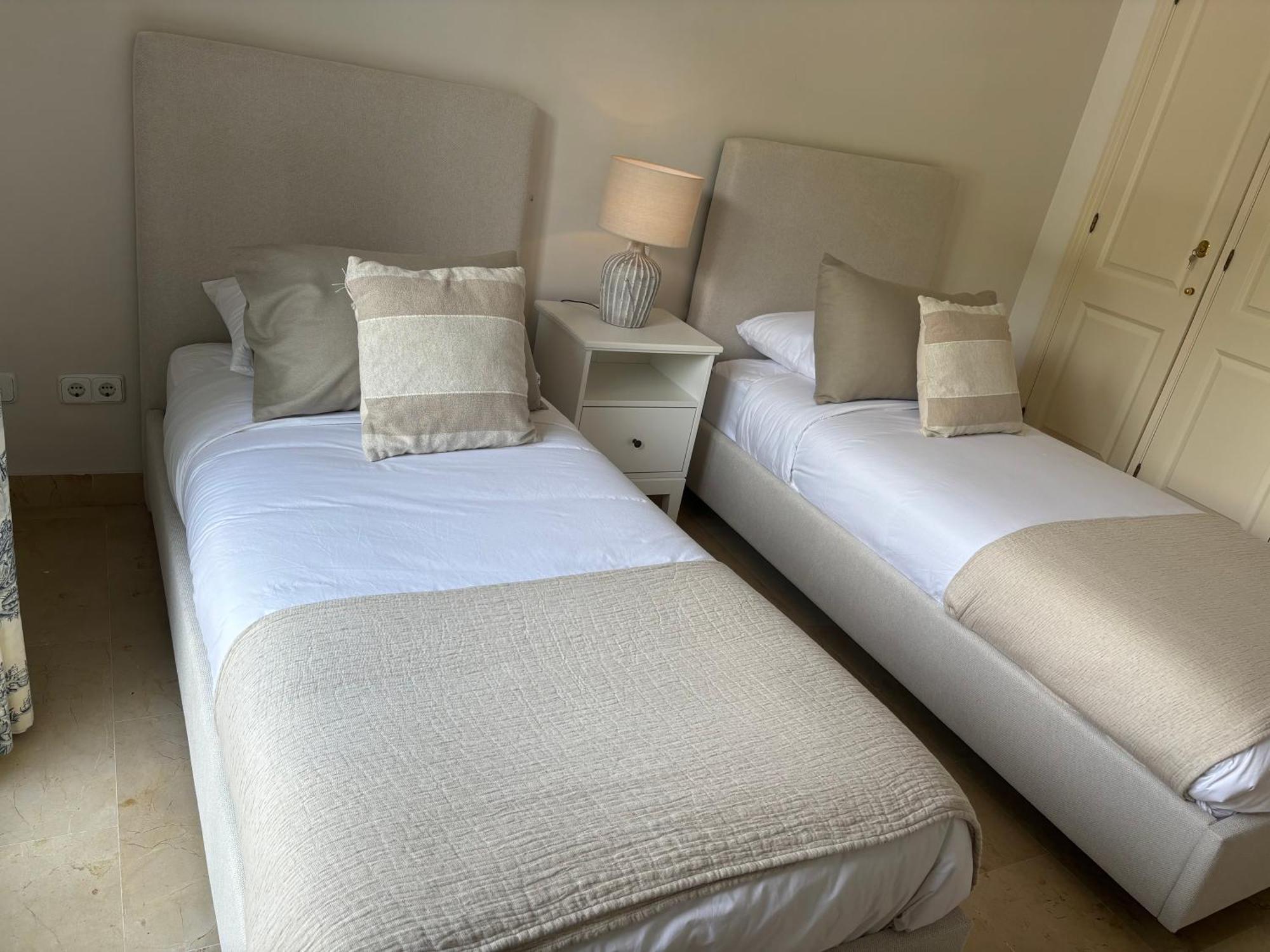 Apartment In El Presidente Beach Side New Golden Mile إِستيبونا المظهر الخارجي الصورة