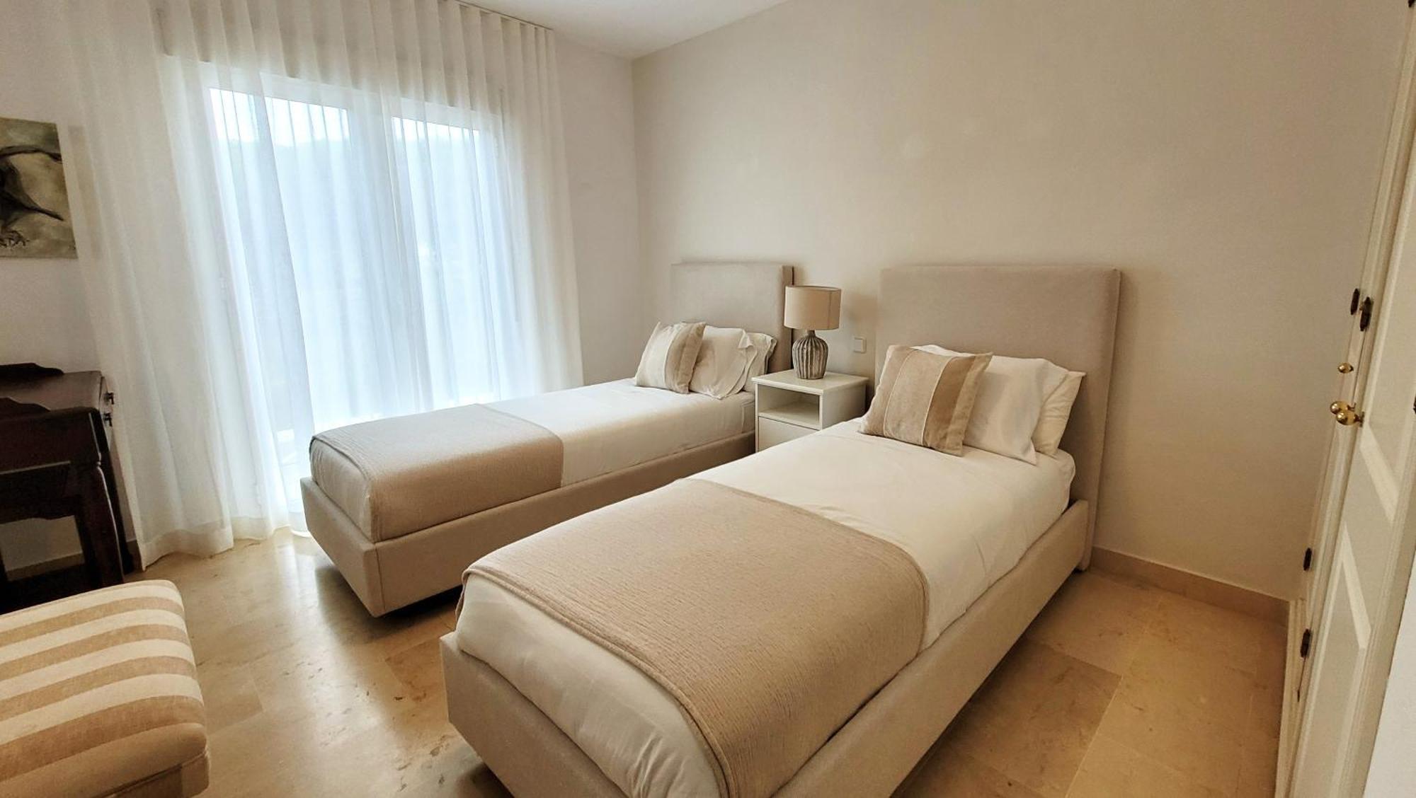 Apartment In El Presidente Beach Side New Golden Mile إِستيبونا المظهر الخارجي الصورة