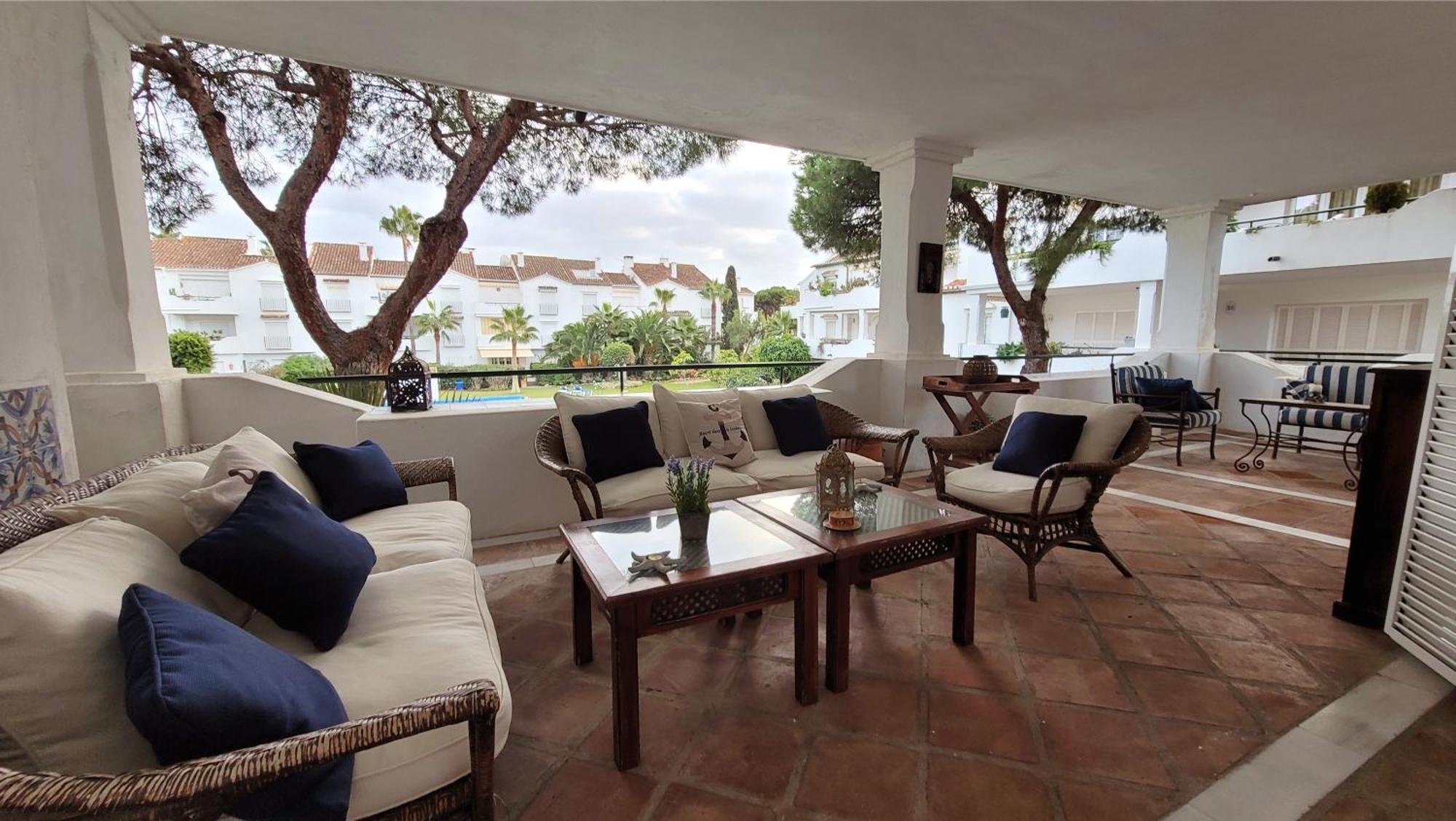 Apartment In El Presidente Beach Side New Golden Mile إِستيبونا المظهر الخارجي الصورة
